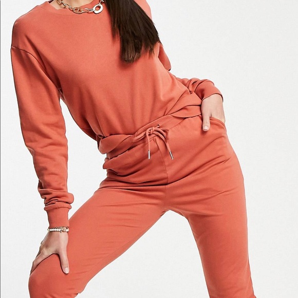 Tracksuit SET - Picture 2 of 4